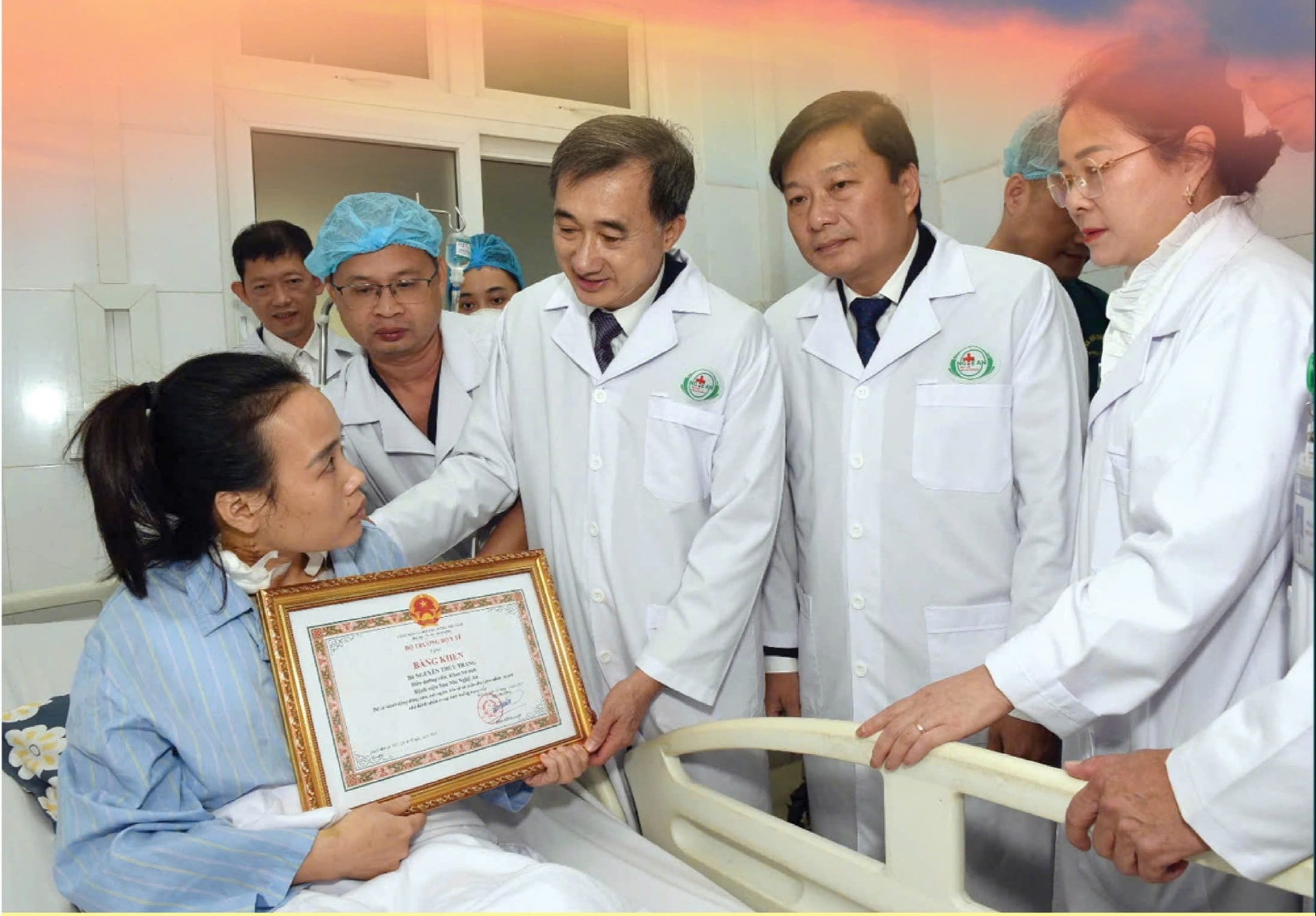 Thứ trưởng Trần Văn Thuấn: Nhân viên y tế không mang thân phận công quyền, nhưng cứu người là Thứ trưởng Trần Văn Thuấn: Nhân viên y tế không mang thân phận công quyền, nhưng cứu người là