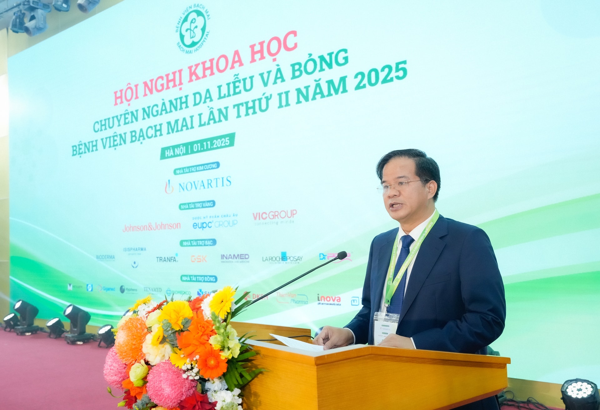 Phát triển đa chuyên khoa sâu để điều trị, chăm sóc toàn diện cho người bệnh- Ảnh 2.