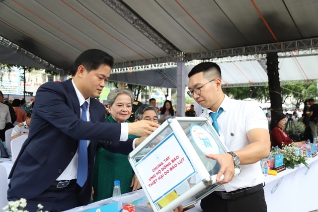 Bộ trưởng Đào Hồng Lan: Bệnh viện Thống Nhất - biểu tượng của y đức, trí tuệ và bản lĩnh người thầy thuốc Việt Nam- Ảnh 5.