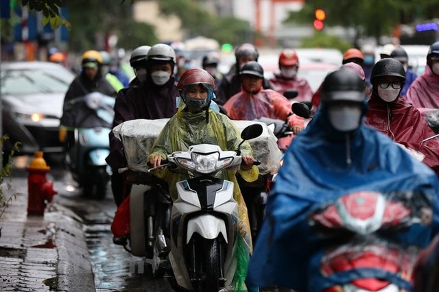 Miền Bắc giảm nhiệt, mưa rét gia tăng bởi không khí lạnh tăng cường- Ảnh 2. Miền Bắc giảm nhiệt, mưa rét gia tăng bởi không khí lạnh tăng cường- Ảnh 2.