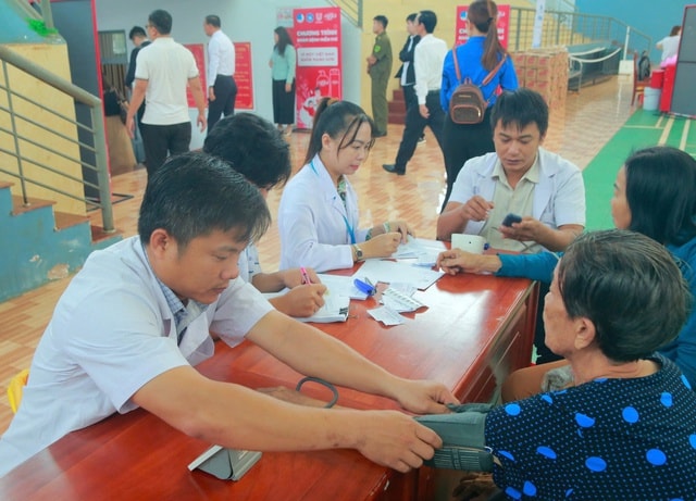 Hợp tác công - tư trong y tế giúp người dân được sàng lọc, khám bệnh sớm với chi phí thấp- Ảnh 10.