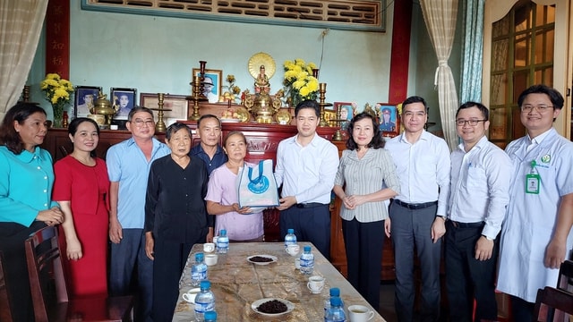 Chăm sóc sức khỏe đồng bào vùng sâu, vùng xa luôn là ưu tiên hàng đầu của ngành Y tế- Ảnh 5.