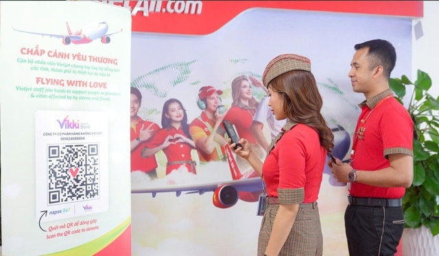 Vietjet cùng đồng bào vượt qua bão lũ, lan tỏa yêu thương- Ảnh 4. Vietjet cùng đồng bào vượt qua bão lũ, lan tỏa yêu thương- Ảnh 4.