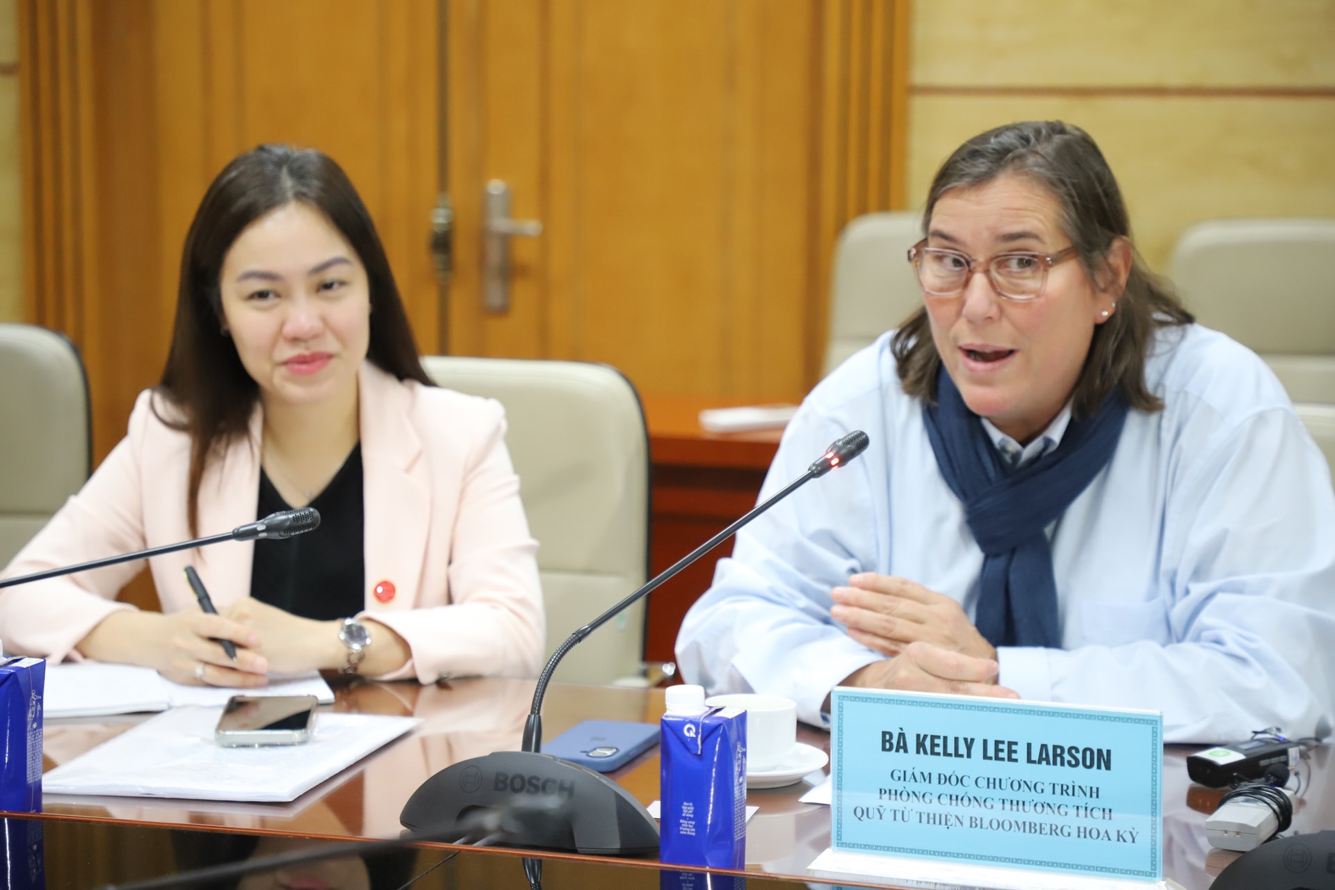 Quỹ từ thiện Bloomberg tiếp tục đồng hành cùng Việt Nam mở rộng hỗ trợ trẻ em phòng ngừa rượu bia, thuốc lá mới- Ảnh 2.