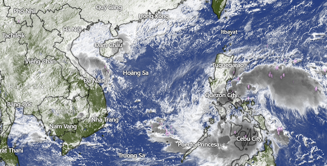 Hình ảnh vệ tinh bão Kalmaegi đang áp sát Biển Đông.