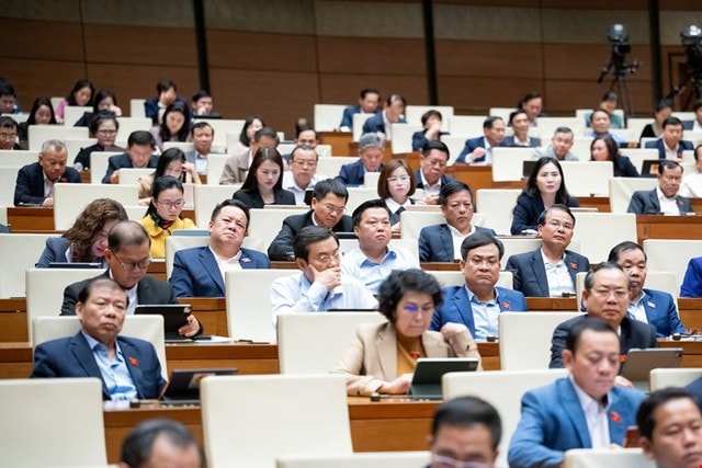 Tổng Bí thư Tô Lâm trao đổi, thông tin về một số điểm mới và định hướng trong Dự thảo Văn kiện trình Đại hội XIV của Đảng- Ảnh 3. Tổng Bí thư Tô Lâm trao đổi, thông tin về một số điểm mới và định hướng trong Dự thảo Văn kiện trình Đại hội XIV của Đảng- Ảnh 3.