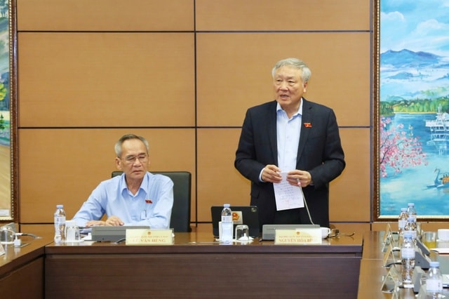 'Nhìn vào dự thảo, chương trình hành động của Trung ương có thể hình dung được diện mạo đất nước sau 5 năm'- Ảnh 2. 'Nhìn vào dự thảo, chương trình hành động của Trung ương có thể hình dung được diện mạo đất nước sau 5 năm'- Ảnh 2.