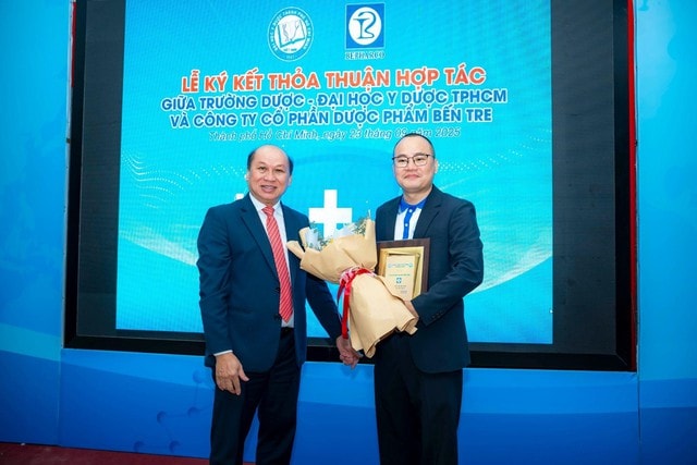 Hợp tác Bepharco – Trường Dược (Đại học Y Dược TP.HCM): Nâng tầm uy tín, khẳng định trách nhiệm với cộng đồng- Ảnh 2.