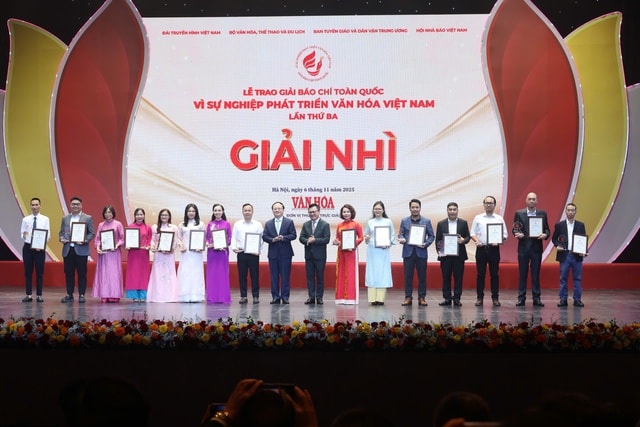 Phóng viên Báo Sức khỏe và Đời sống đoạt giải Nhì Giải Báo chí 'Vì sự nghiệp phát triển văn hóa Việt Nam'- Ảnh 3.