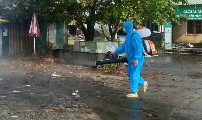 Khuyến cáo quan trọng phòng dịch bệnh sau mưa lũ lịch sử ở Huế- Ảnh 3. Khuyến cáo quan trọng phòng dịch bệnh sau mưa lũ lịch sử ở Huế- Ảnh 3.