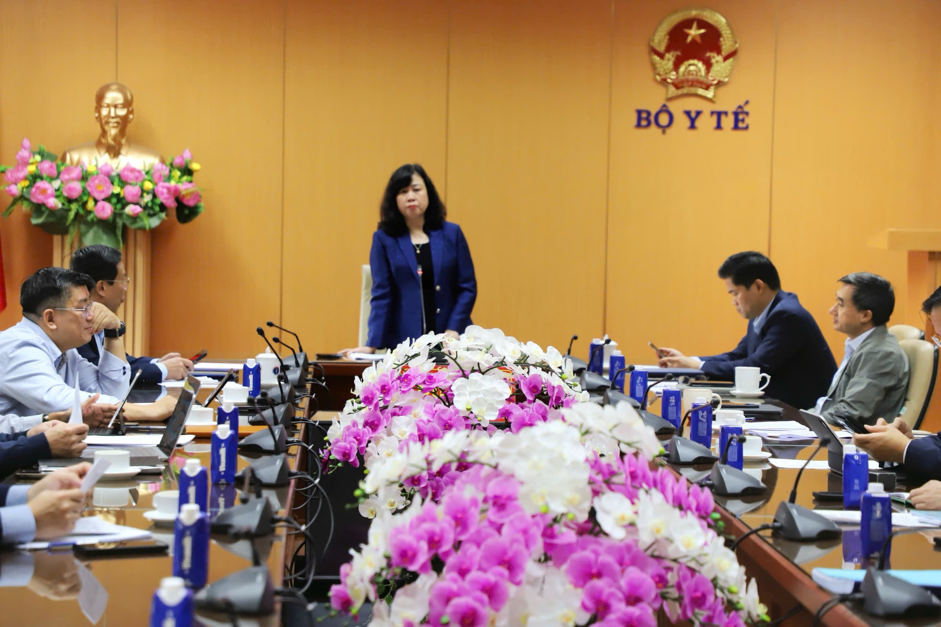 Bộ trưởng Đào Hồng Lan: Tập trung tối đa, đẩy nhanh tiến độ cơ sở 2 Bệnh viện Bạch Mai, Hữu nghị Việt Đức- Ảnh 1. Bộ trưởng Đào Hồng Lan: Tập trung tối đa, đẩy nhanh tiến độ cơ sở 2 Bệnh viện Bạch Mai, Hữu nghị Việt Đức- Ảnh 1.