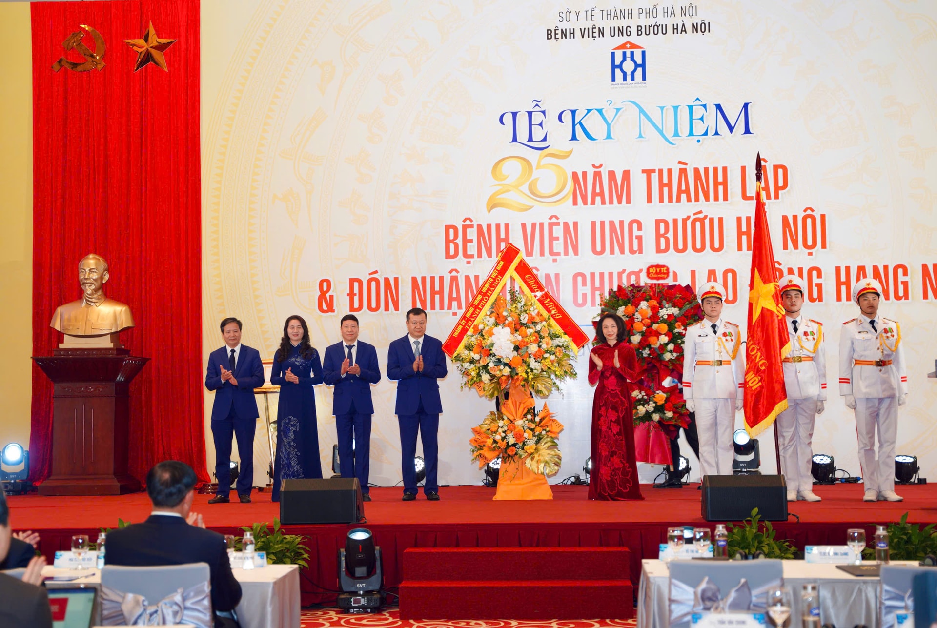 Thứ trưởng Bộ Y tế: Đẩy nhanh đề án xây dựng cơ sở 2, hướng tới mô hình bệnh viện - đào tạo - nghiên cứu chuyên sâu- Ảnh 3. Thứ trưởng Bộ Y tế: Đẩy nhanh đề án xây dựng cơ sở 2, hướng tới mô hình bệnh viện - đào tạo - nghiên cứu chuyên sâu- Ảnh 3.