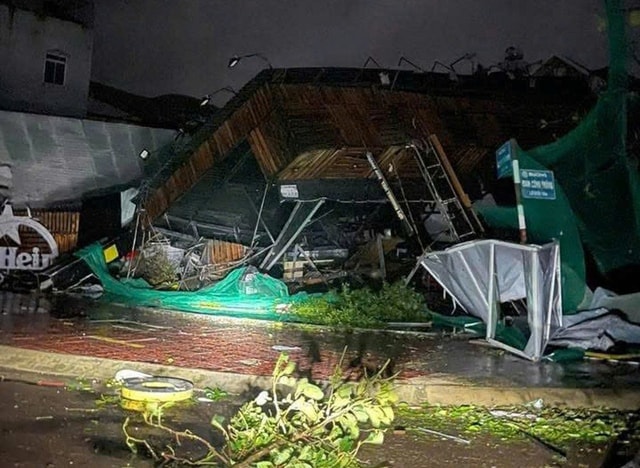 Hỗ trợ khẩn cấp 80 tỷ đồng cho Quảng Ngãi, Gia Lai, Đắk Lắk khắc phục hậu quả bão số 13- Ảnh 1.