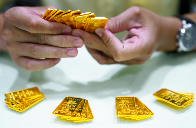 Giá vàng hôm nay ngày 7/11 nằm yên nghe ngóng- Ảnh 1.