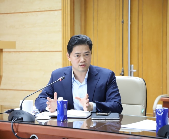 Bộ trưởng Đào Hồng Lan: Tập trung tối đa, đẩy nhanh tiến độ cơ sở 2 Bệnh viện Bạch Mai, Hữu nghị Việt Đức- Ảnh 3. Bộ trưởng Đào Hồng Lan: Tập trung tối đa, đẩy nhanh tiến độ cơ sở 2 Bệnh viện Bạch Mai, Hữu nghị Việt Đức- Ảnh 3.