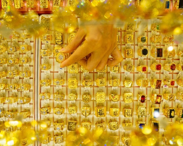 Giá vàng hôm nay ngày 8/11 vẫn nằm yên nghe ngóng- Ảnh 1.