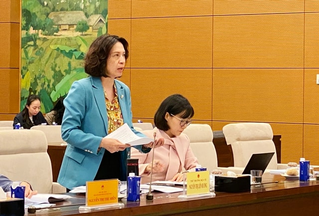 Đề xuất ‘hành hung viên y tế có thể bị xử lý hình sự như chống người thi hành công vụ, buộc xin lỗi công khai’- Ảnh 2.