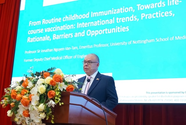 Trung tâm Kiểm soát bệnh tật TPHCM thúc đẩy mở rộng tiêm chủng cho người cao tuổi và người có bệnh nền,- Ảnh 2.