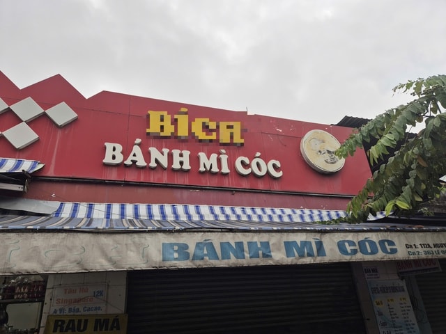 Số ca nghi ngộ độc sau ăn bánh mì ở TPHCM tiếp tục tăng, 171 trường hợp nhập viện- Ảnh 1. Số ca nghi ngộ độc sau ăn bánh mì ở TPHCM tiếp tục tăng, 171 trường hợp nhập viện- Ảnh 1.