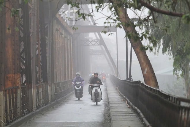 Nguyên nhân khiến nồm ẩm ở miền Bắc đến sớm bất thường- Ảnh 2.