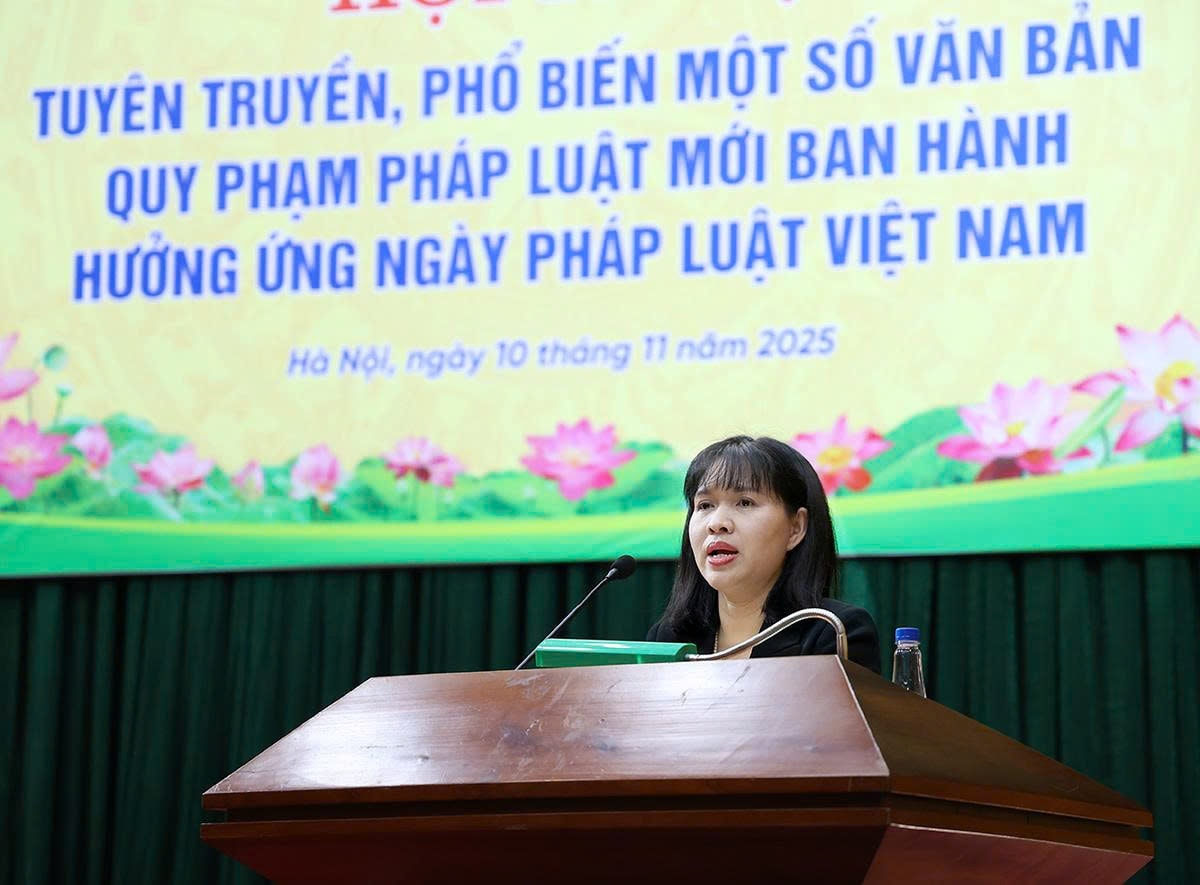 Thứ trưởng Thường trực Vũ Mạnh Hà: Phải gắn xây dựng pháp luật với cải cách hành chính và chuyển đổi số y tế- Ảnh 2. Thứ trưởng Thường trực Vũ Mạnh Hà: Phải gắn xây dựng pháp luật với cải cách hành chính và chuyển đổi số y tế- Ảnh 2.