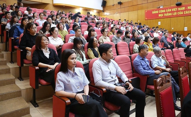 Thứ trưởng Thường trực Vũ Mạnh Hà: Phải gắn xây dựng pháp luật với cải cách hành chính và chuyển đổi số y tế- Ảnh 8. Thứ trưởng Thường trực Vũ Mạnh Hà: Phải gắn xây dựng pháp luật với cải cách hành chính và chuyển đổi số y tế- Ảnh 8.