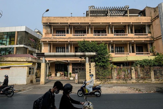 Thủ tướng: Ưu tiên cho giáo dục, y tế khi xử lý cơ sở nhà, đất sau sắp xếp- Ảnh 1.