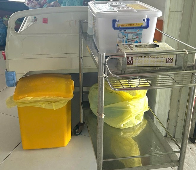 Bệnh viện Đa khoa An Giang, mỗi túi rác, một quy trình an toàn- Ảnh 2.