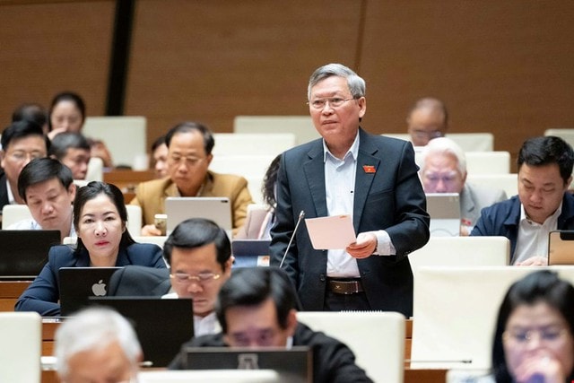 Đại biểu Quốc hội nói gì về việc đưa 'khắc phục hậu quả' vào tiêu chí tha tù trước hạn?- Ảnh 1.