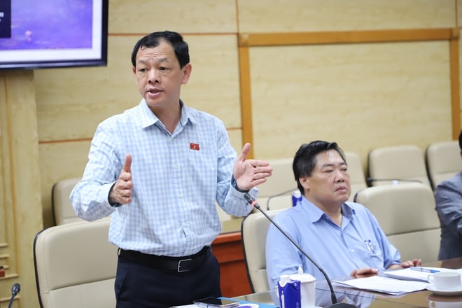 Bộ trưởng Đào Hồng Lan: Liên thông Cơ sở dữ liệu mang lại những thay đổi tích cực cho ngành y tế - Ảnh 4. Bộ trưởng Đào Hồng Lan: Liên thông Cơ sở dữ liệu mang lại những thay đổi tích cực cho ngành y tế - Ảnh 4.