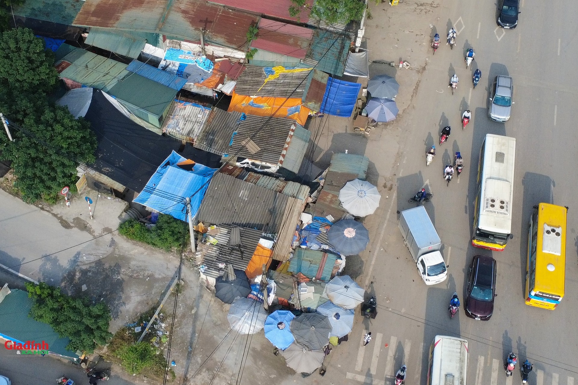 Hà Nội: Hiện trạng khu chợ xây xong rồi bỏ hoang dự kiến được chuyển đổi thành nhà ở xã hội- Ảnh 9.