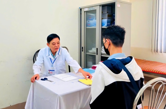 Chỉ còn ít ngày để gửi bài tôn vinh những người làm nên 'phép màu' trong cuộc chiến chống HIV/AIDS- Ảnh 3.