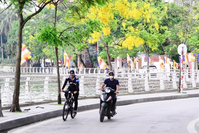 Miền Bắc, miền Trung ngày nắng, đêm và sáng trời rét- Ảnh 2. Miền Bắc, miền Trung ngày nắng, đêm và sáng trời rét- Ảnh 2.