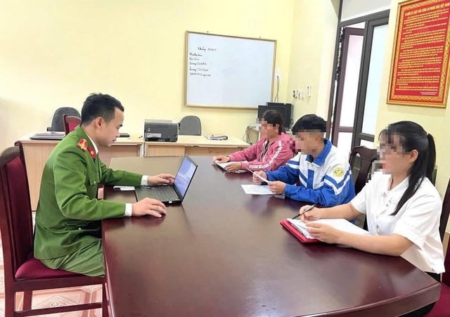 Khởi tố nam sinh cho bạn mượn xe gây tai nạn chết người- Ảnh 1. Khởi tố nam sinh cho bạn mượn xe gây tai nạn chết người- Ảnh 1.