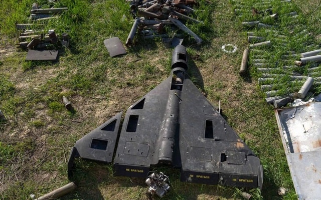 Ukraine sắp triển khai 'bãi mìn bay' để ngăn làn sóng UAV từ Nga- Ảnh 1. Ukraine sắp triển khai 'bãi mìn bay' để ngăn làn sóng UAV từ Nga- Ảnh 1.