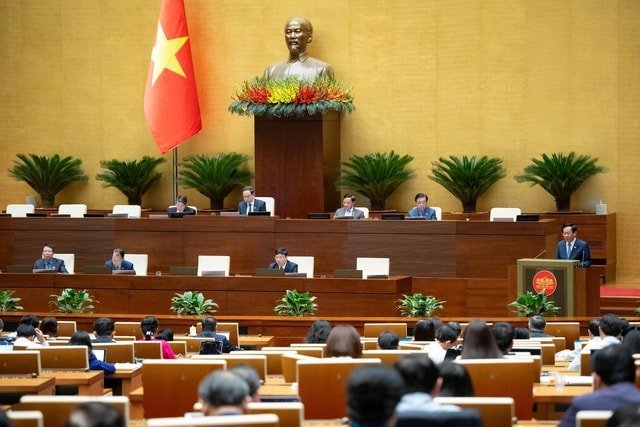 Bộ trưởng Bộ Nội vụ: Đánh giá viên chức sẽ dựa trên kết quả công việc và mức độ hài lòng của người dân- Ảnh 1.