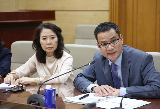 Thứ trưởng Thường trực Bộ Y tế Vũ Mạnh Hà tiếp, làm việc với EuroCham và Pharma Group- Ảnh 9. Thứ trưởng Thường trực Bộ Y tế Vũ Mạnh Hà tiếp, làm việc với EuroCham và Pharma Group- Ảnh 9.