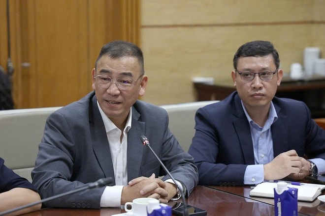 Thứ trưởng Thường trực Bộ Y tế Vũ Mạnh Hà tiếp, làm việc với EuroCham và Pharma Group- Ảnh 11. Thứ trưởng Thường trực Bộ Y tế Vũ Mạnh Hà tiếp, làm việc với EuroCham và Pharma Group- Ảnh 11.