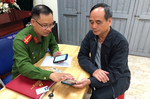 Hơn 30.000 dữ liệu phương tiện và GPLX được người dân gửi lên ứng dụng iHanoi sau 2 ngày triển khai- Ảnh 6.