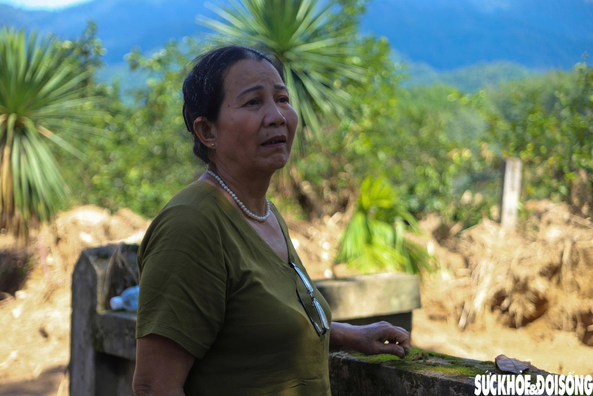 Dòng suối dưới chân Bạch Mã xác xơ sau lũ- Ảnh 5. Dòng suối dưới chân Bạch Mã xác xơ sau lũ- Ảnh 5.