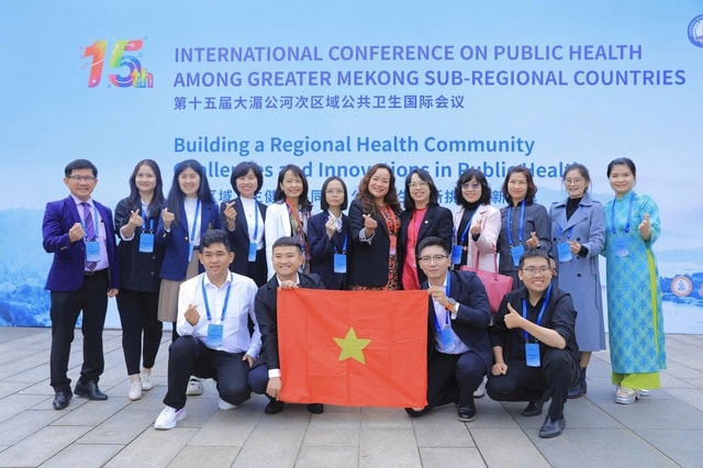 Đổi mới đào tạo Y tế công cộng - Nền tảng cho chăm sóc sức khỏe toàn dân- Ảnh 2.