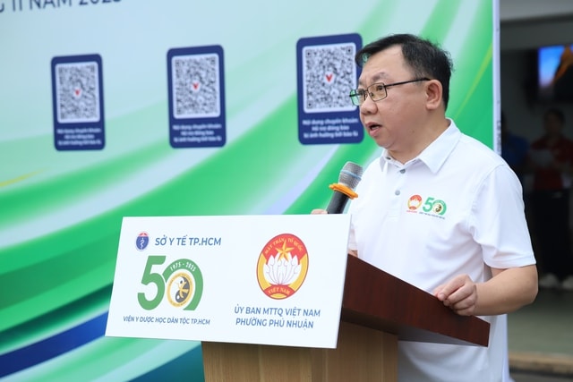 Gần 2.000 người đồng diễn dưỡng sinh vì sức khỏe cộng đồng- Ảnh 2.