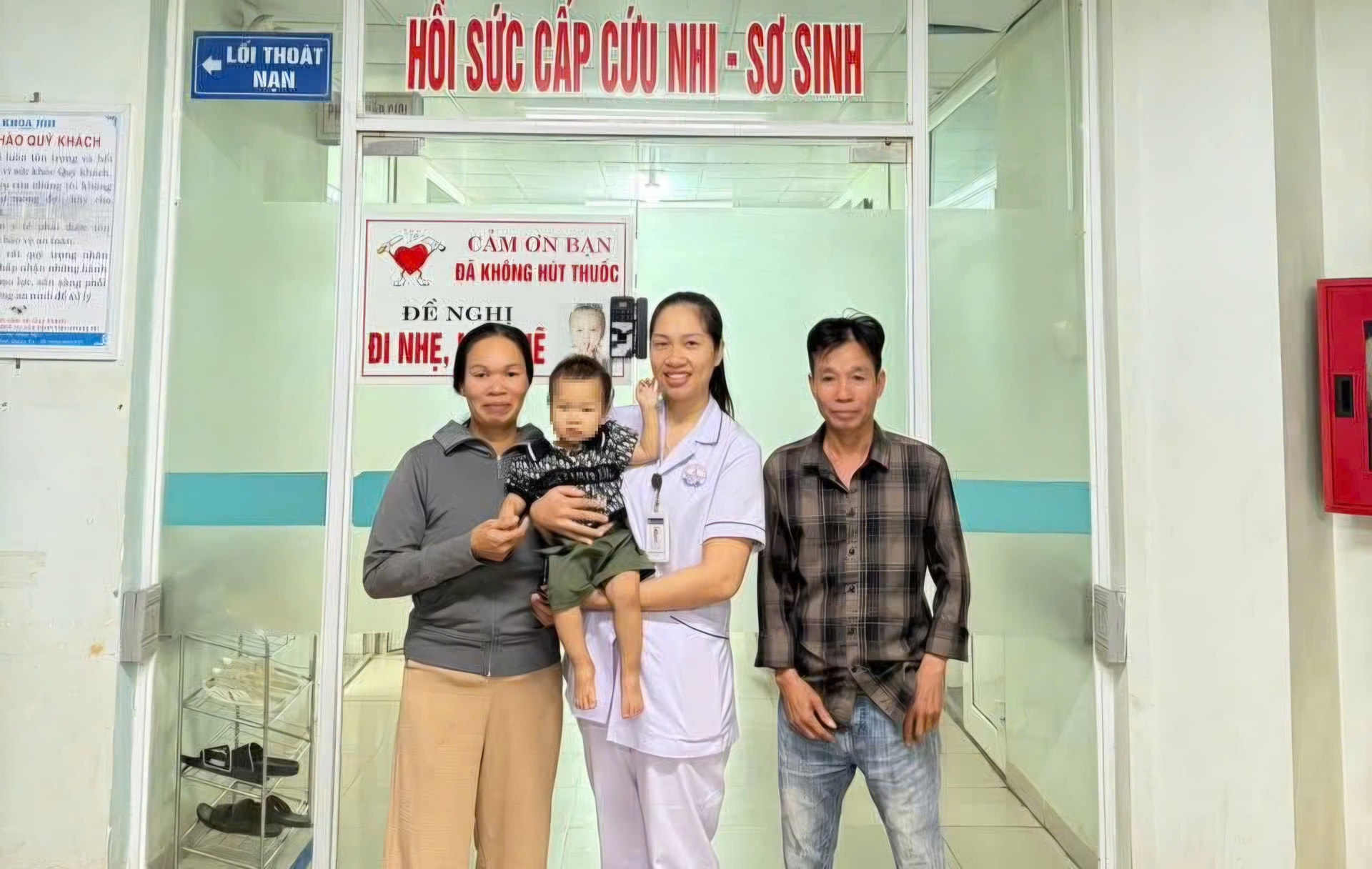 Bé trai đuối nước hồi sinh nhờ 10 phút sơ cứu thần tốc của nữ điều dưỡng- Ảnh 1.