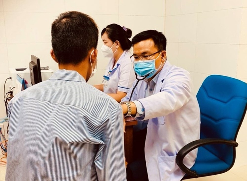 Đưa dịch vụ HIV vào y tế cơ sở: Giải pháp trọng tâm giúp Việt Nam tiến gần mục tiêu chấm dứt AIDS vào năm 2030- Ảnh 1.