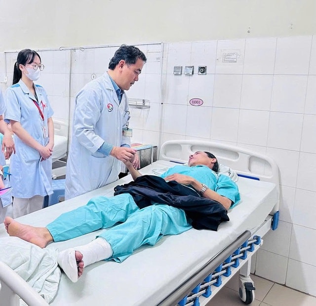 Nạn nhân vụ sạt lở kinh hoàng ở Khánh Hòa: Tỉnh dậy sau tiếng 'đùng', người bị thương nằm la liệt- Ảnh 3.