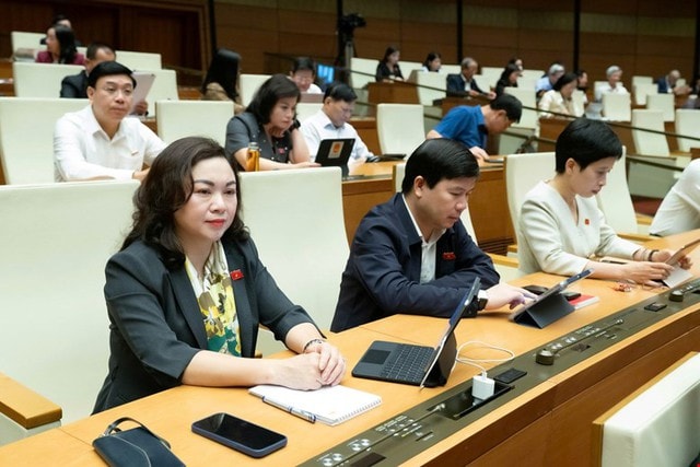 Trình Quốc hội cơ chế, chính sách đột phá cho công tác bảo vệ, chăm sóc và nâng cao sức khỏe nhân dân- Ảnh 3. Trình Quốc hội cơ chế, chính sách đột phá cho công tác bảo vệ, chăm sóc và nâng cao sức khỏe nhân dân- Ảnh 3.