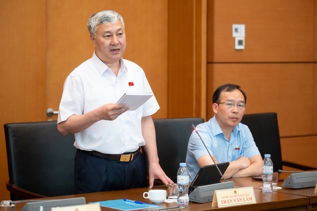 ĐBQH đề xuất không truy thu thuế đối với bệnh viện công- Ảnh 3. ĐBQH đề xuất không truy thu thuế đối với bệnh viện công- Ảnh 3.