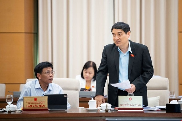 Trình UBTVQH Chương trình mục tiêu quốc gia về chăm sóc sức khỏe, dân số và phát triển giai đoạn 2026–2035- Ảnh 3. Trình UBTVQH Chương trình mục tiêu quốc gia về chăm sóc sức khỏe, dân số và phát triển giai đoạn 2026–2035- Ảnh 3.