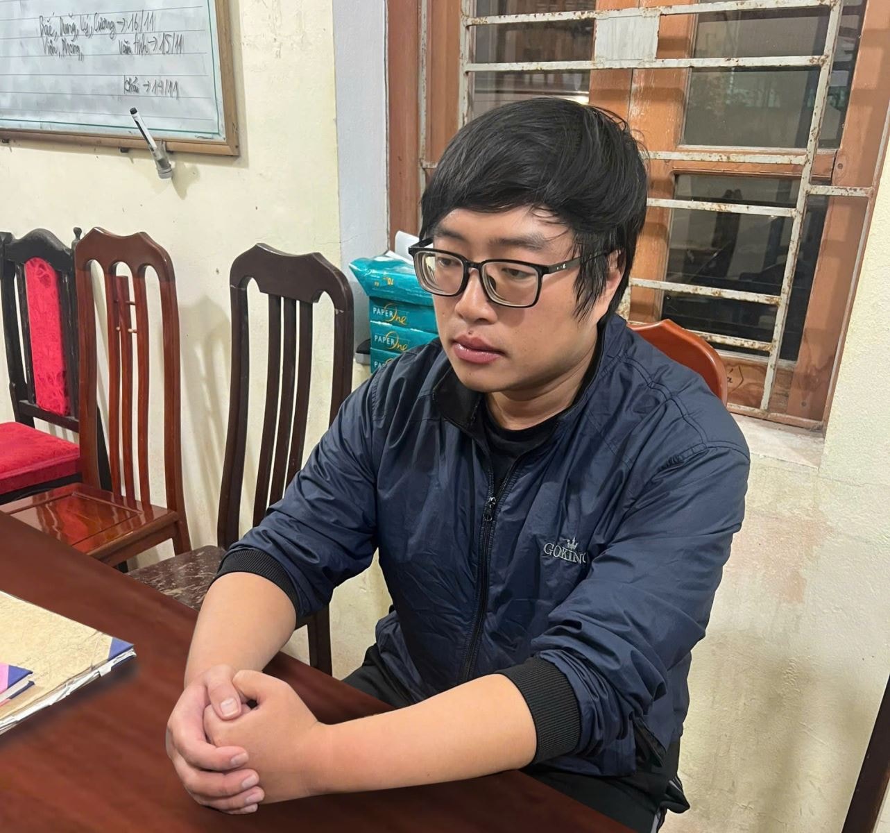 Mời mua bảo hiểm tự nguyện xe ô tô rồi lừa chiếm đoạt- Ảnh 1. Mời mua bảo hiểm tự nguyện xe ô tô rồi lừa chiếm đoạt- Ảnh 1.