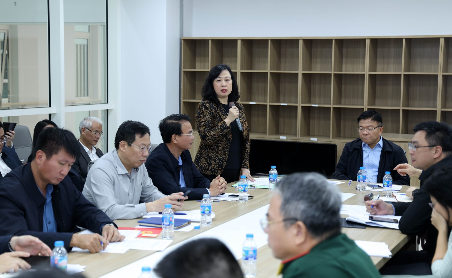 Phó Thủ tướng: Phấn đấu hoàn thành phần xây dựng Cơ sở 2 Bệnh viện Hữu nghị Việt Đức và Bạch Mai trước 30/11- Ảnh 6.